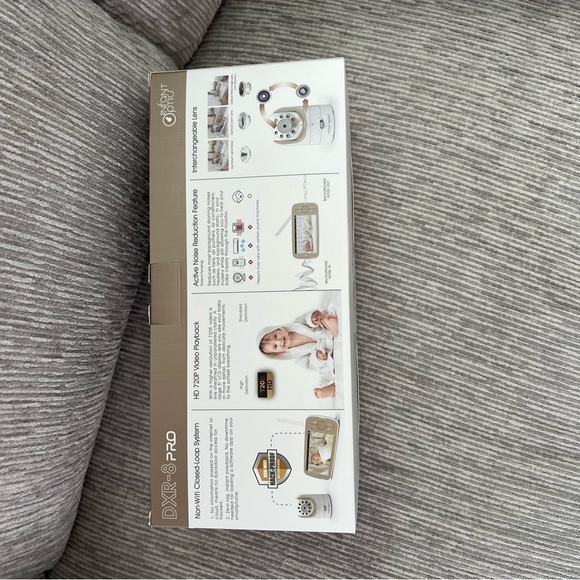 Infant Optics Digital Video Monitor DXR-8 Pro - Picture 2 of 3